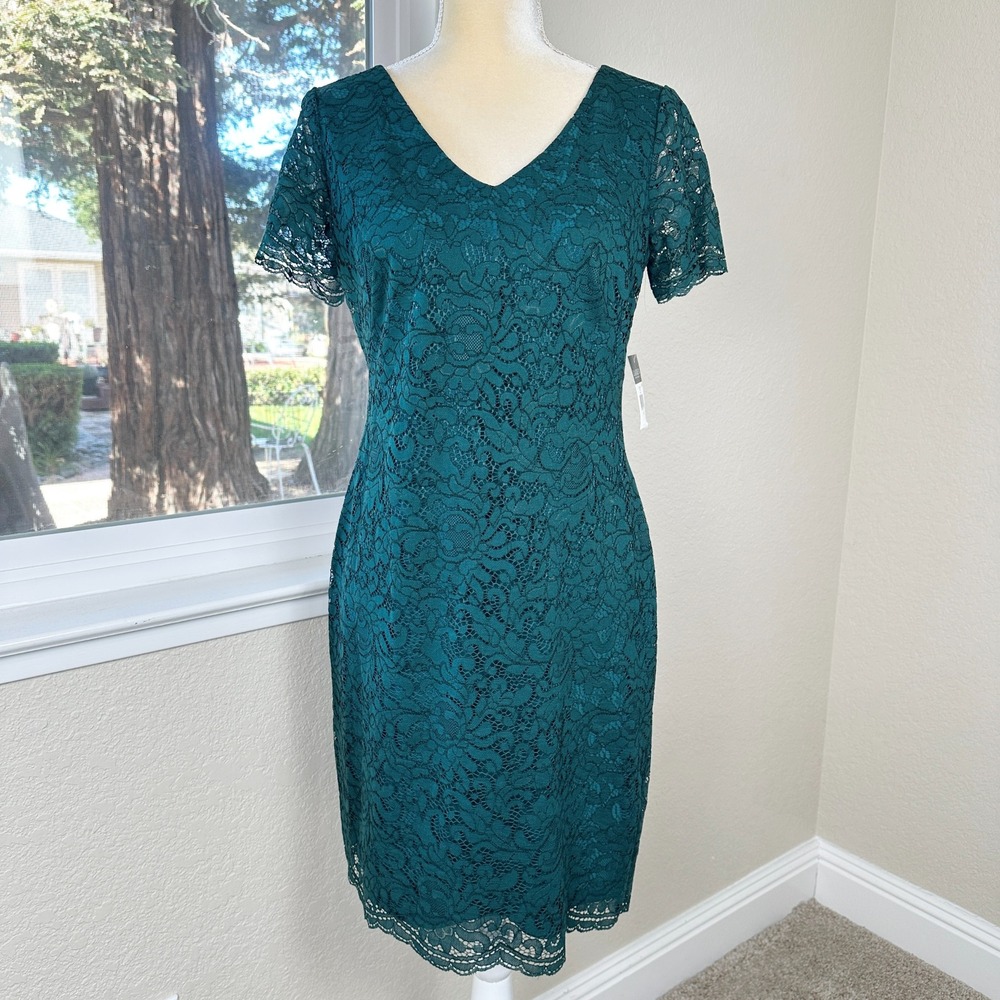 NWT Lauren Ralph Lauren Sheath Floral Lace Dress Womens 4 Holidays Party Formal
